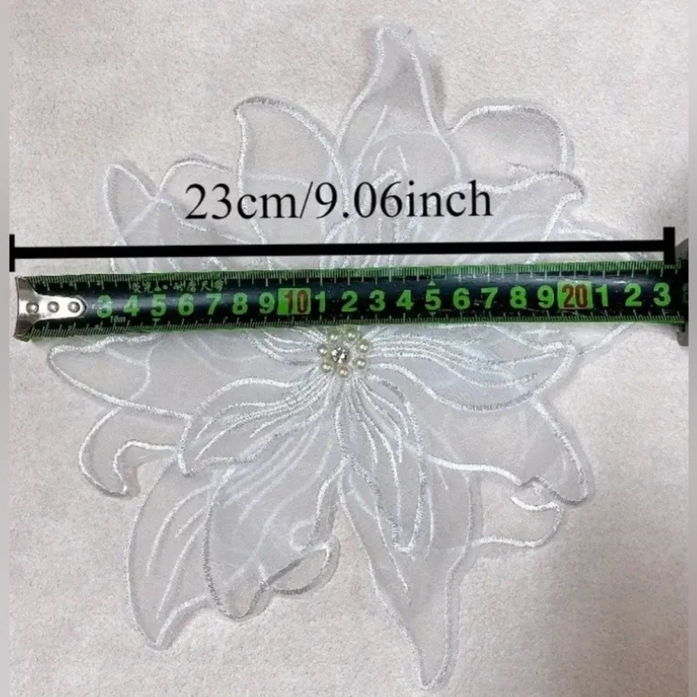 White Embroidered Sew-On Appliqué Flower, Craft & Clothing Embellishment, New